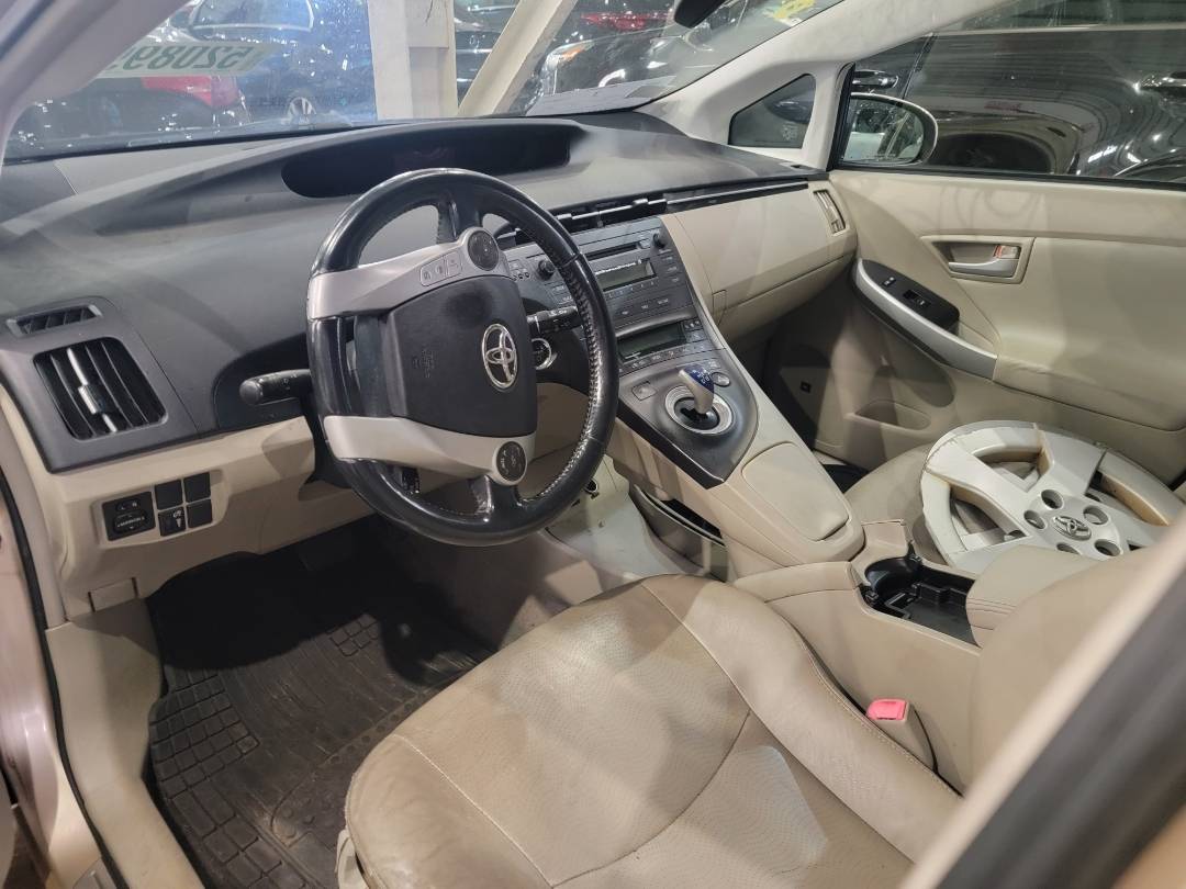 2010 TOYOTA PRIUS — 251904 Miles — Lot 004565 — Main - Marhaba Auctions Used Cars - Image 8