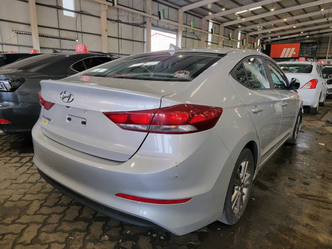 2018 HYUNDAI ELANTRA — 198237 KM — Lot JU616868 — Main - Marhaba Auctions Used Cars - Image 3