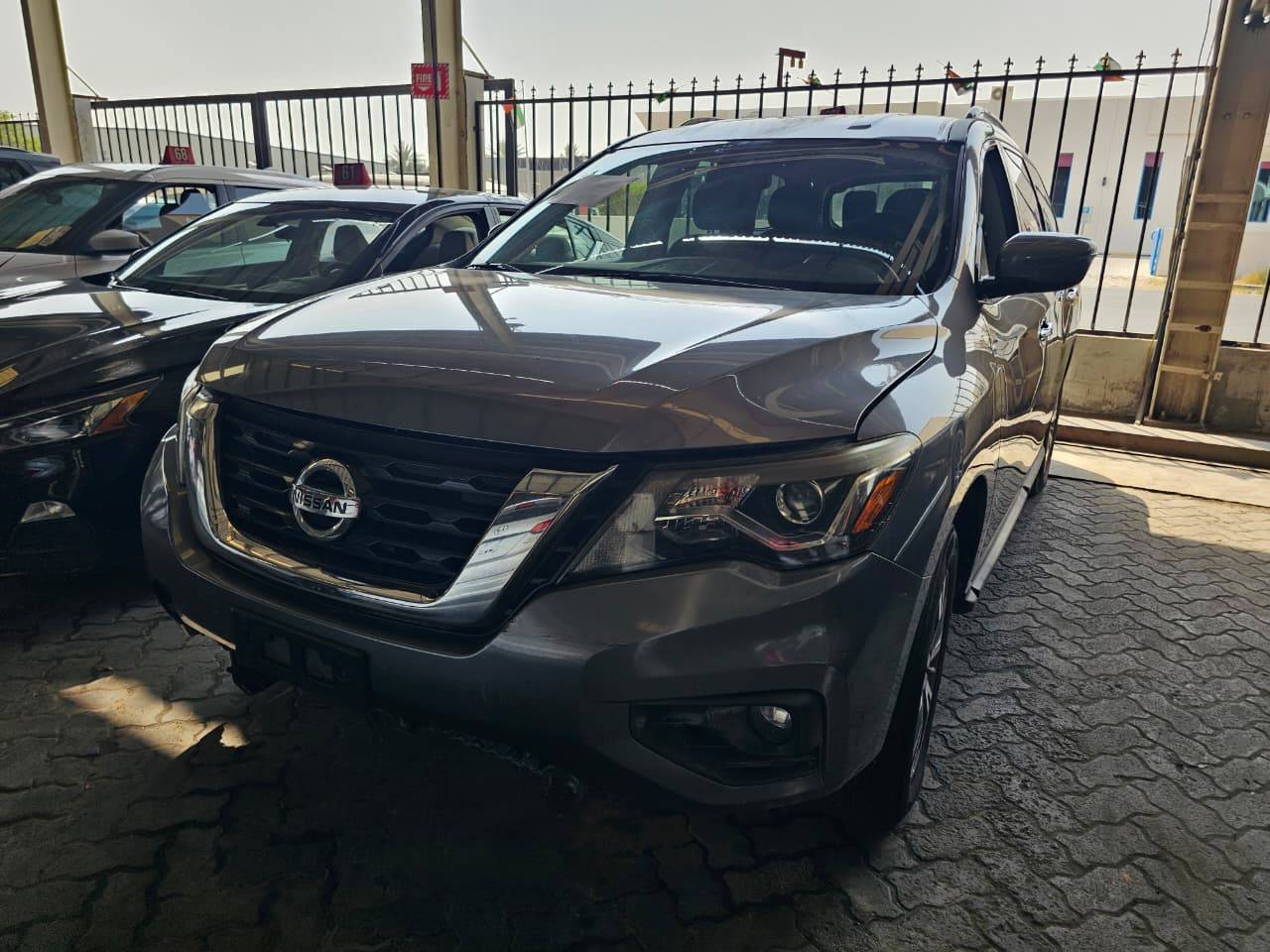 2017 NISSAN PATHFINDER — 145060 Miles — Lot XHC663686 — Main - Marhaba Auctions Used Cars - Image 4