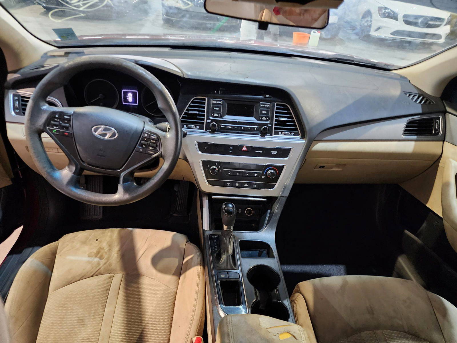 2015 HYUNDAI SONATA — 159753 Miles — Lot 237576 — Al Quoz - Marhaba Auctions Used Cars - Image 7
