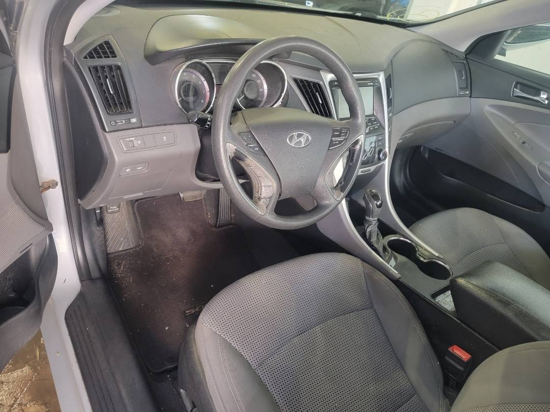 2011 HYUNDAI SONATA — 193234 Miles — Lot C2BH122672 — Main - Marhaba Auctions Used Cars - Image 9