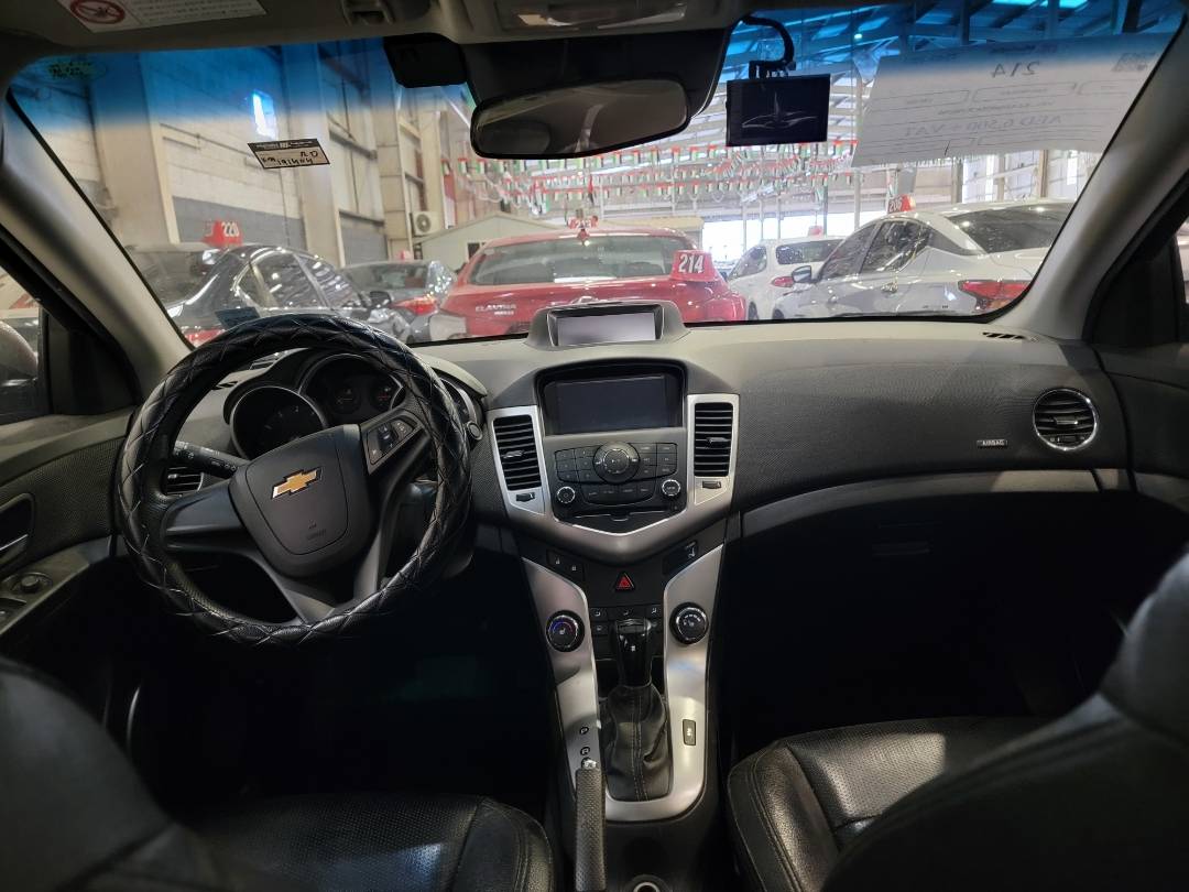 2012 CHEVROLET CRUIZE — 191404 KM — Lot 730598 — Ind. 12 - Marhaba Auctions Used Cars - Image 8