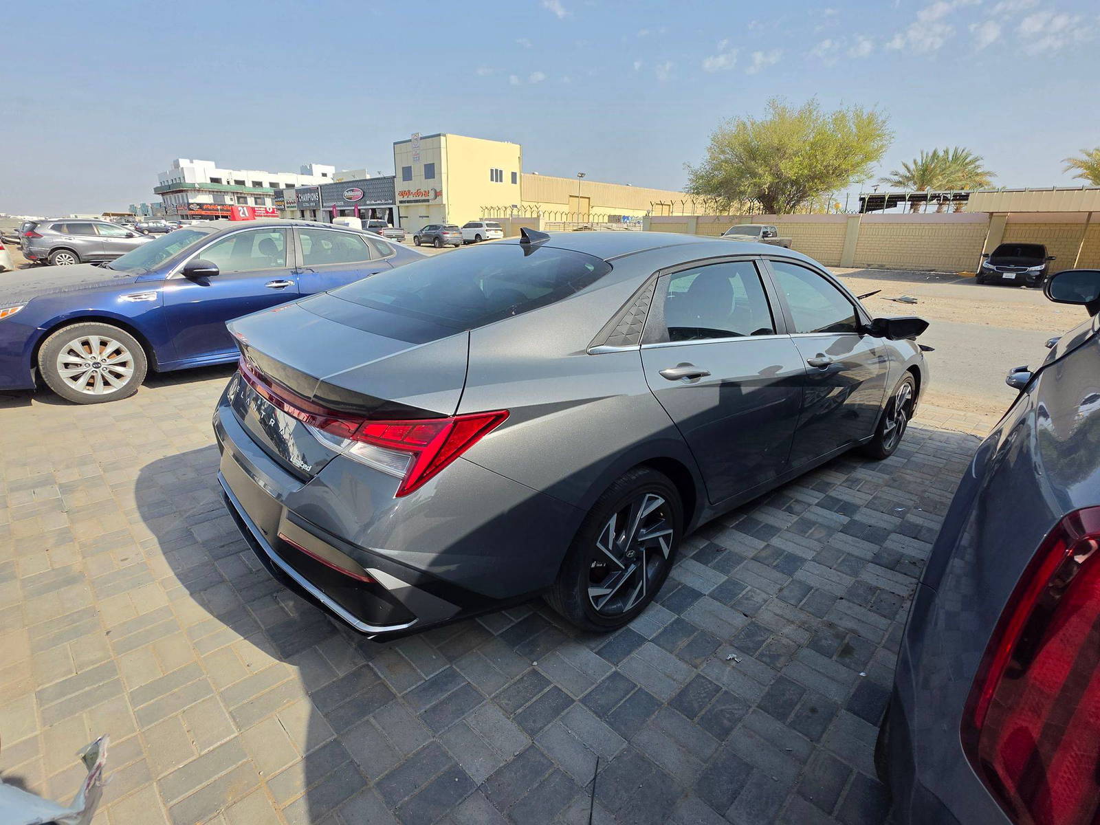 HYUNDAI ELANTRA 2025 - Marhaba Auction Used Cars - Image 5