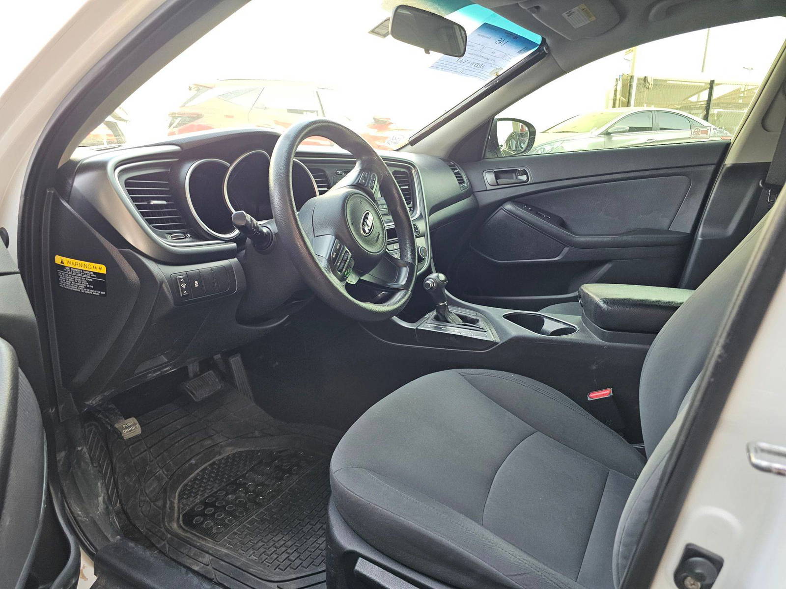 2015 KIA OPTIMA — 116402 Miles — Lot 3F5576146 — Souq - Marhaba Auctions Used Cars - Image 8