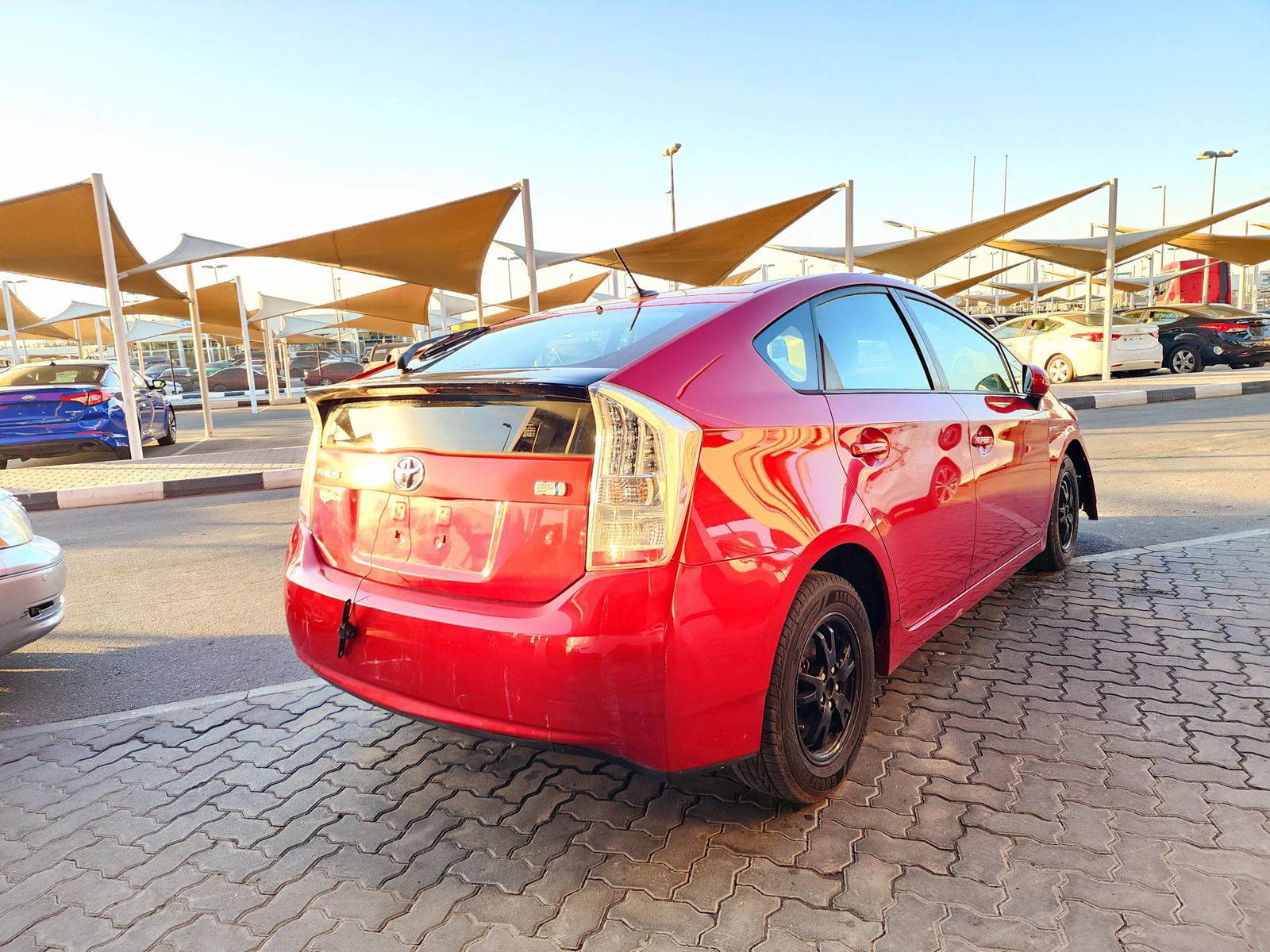 2010 TOYOTA PRIUS — 187756 Miles — Lot 73223354 — Souq - Marhaba Auctions Used Cars - Image 3