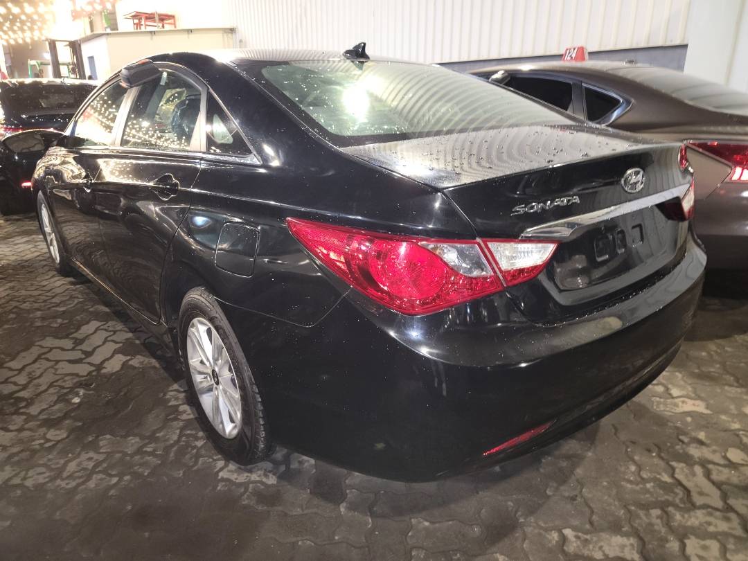 2013 HYUNDAI SONATA — 187626 Miles — Lot H734377 - Marhaba Auctions Used Cars - Image 3