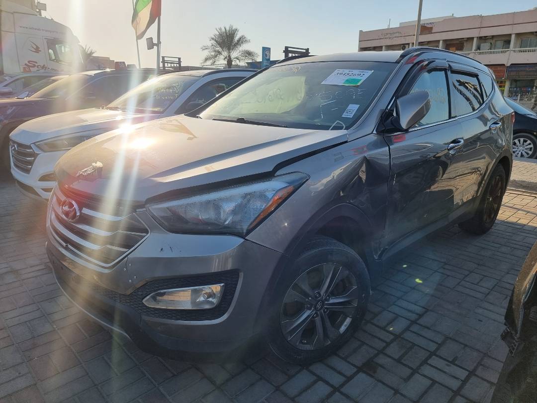 2016 HYUNDAI SANTA FE — 152967 Miles — Lot 124578 — Souq - Marhaba Auctions Used Cars - Image 3