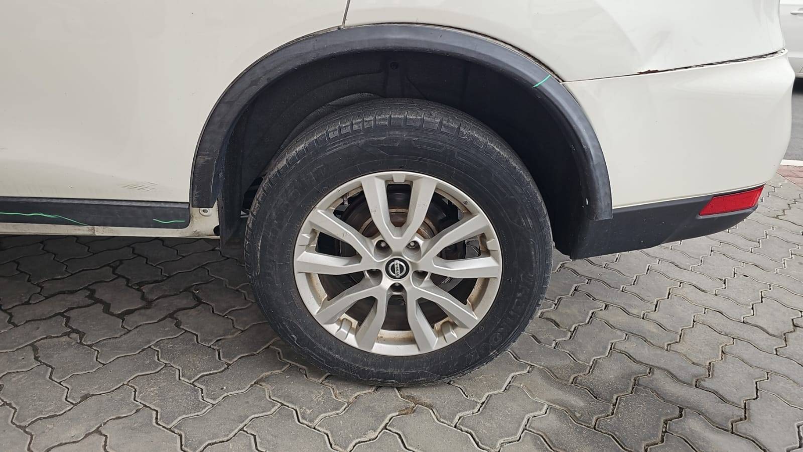 NISSAN ROGUE 2018 - Marhaba Auction Used Cars - Image 4