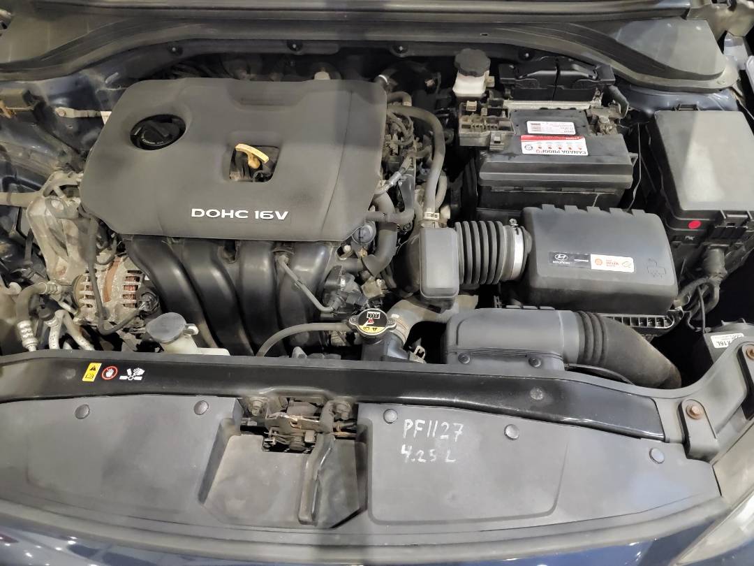 2018 HYUNDAI ELANTRA — 219640 KM — Lot 12330279 — Main - Marhaba Auctions Used Cars - Image 9