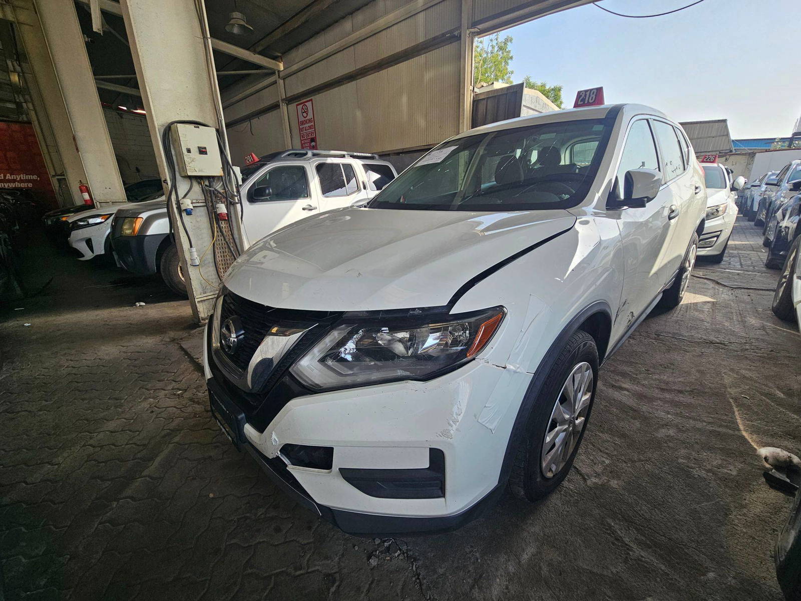 NISSAN ROGUE 2017 - Marhaba Auction Used Cars - Image 3