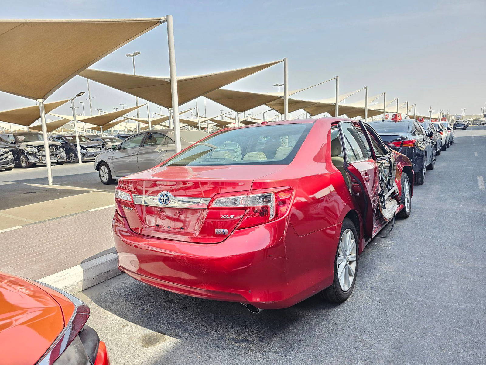 2012 TOYOTA CAMRY — 183593 Miles — Lot 1CU040740 — Souq - Marhaba Auctions Used Cars - Image 3