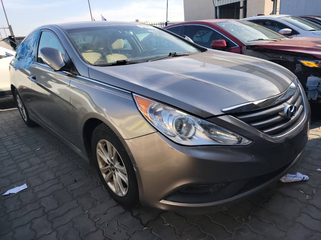 2014 HYUNDAI SONATA — 132198 Miles — Lot EH894368 - Marhaba Auctions Used Cars - Image 5