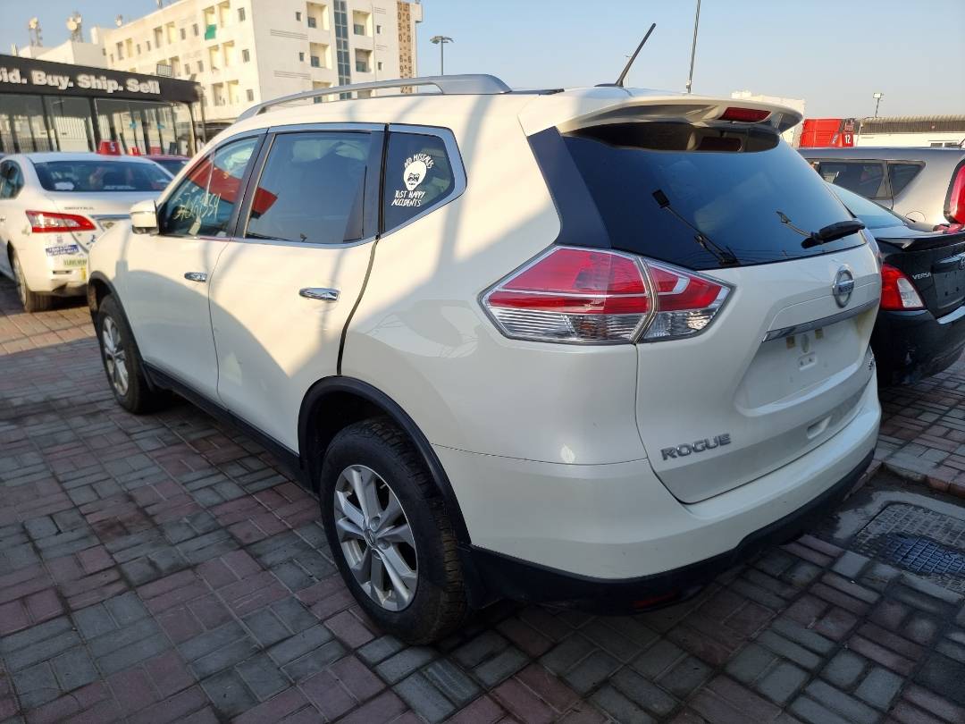 2015 NISSAN ROGUE — 176330 Miles — Lot 125487 — Ind. 12 - Marhaba Auctions Used Cars - Image 5
