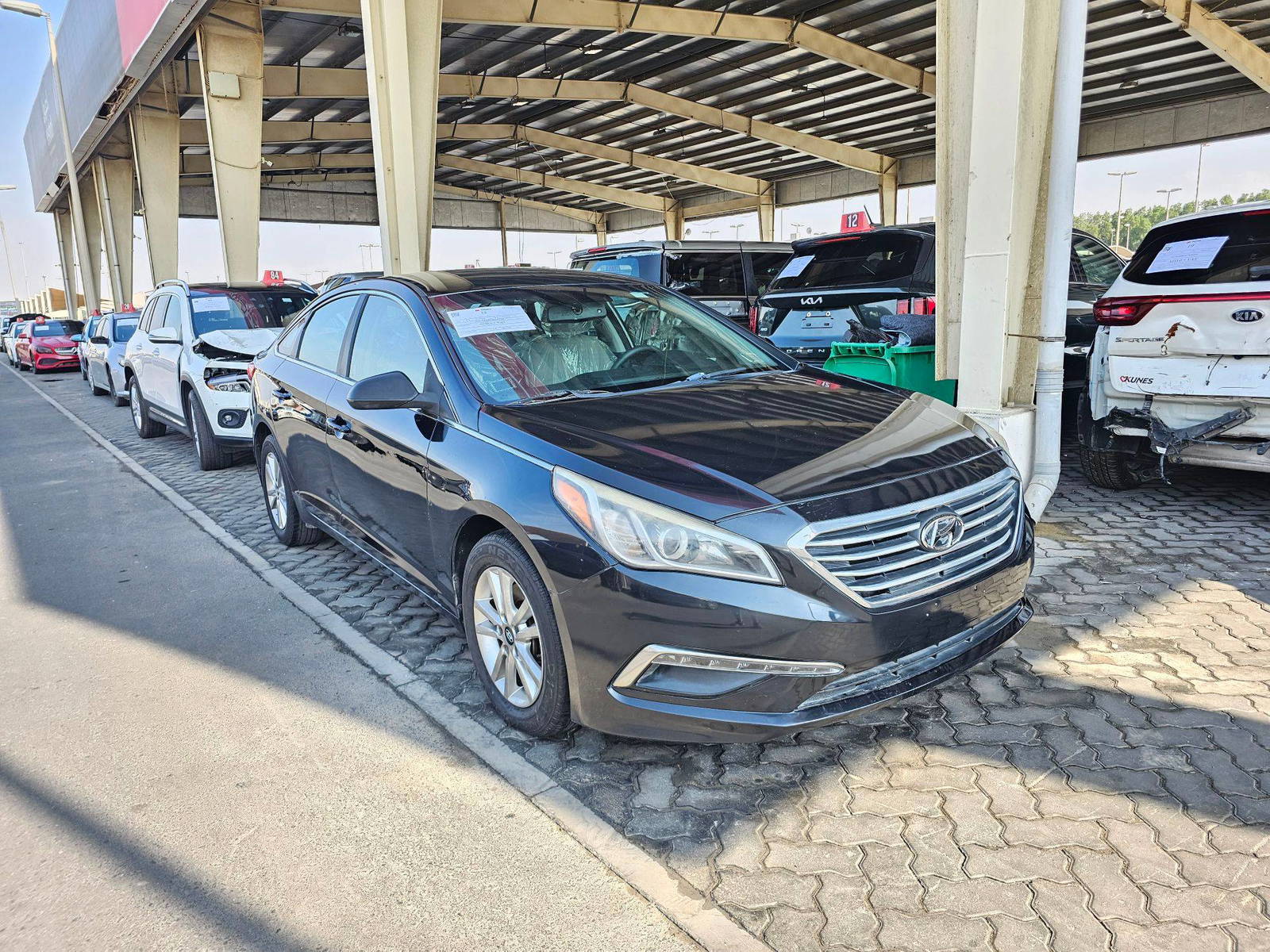 2015 HYUNDAI SONATA — 122134 Miles — Lot FH247559 — Souq - Marhaba Auctions Used Cars - Image 4