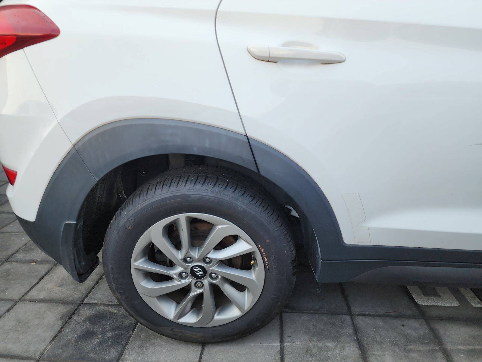 HYUNDAI TUCSON 2016 - Marhaba Auction Used Cars - Image 7