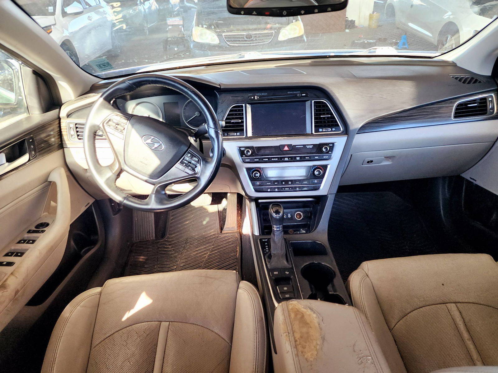 2015 HYUNDAI SONATA — 211859 Miles — Lot 64751754 — Souq - Marhaba Auctions Used Cars - Image 7