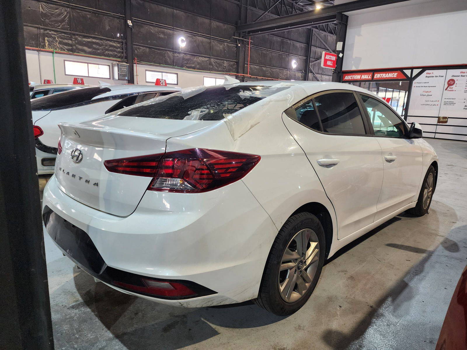 2019 HYUNDAI ELANTRA — 111782 Miles — Lot 39994728 — Main - Marhaba Auctions Used Cars - Image 5