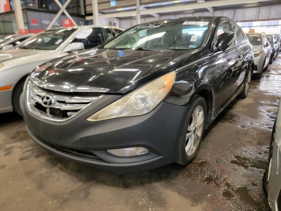 2011 HYUNDAI SONATA — 243414 Miles — Lot 60170274 — Main - Marhaba Auctions Used Cars - Image 3