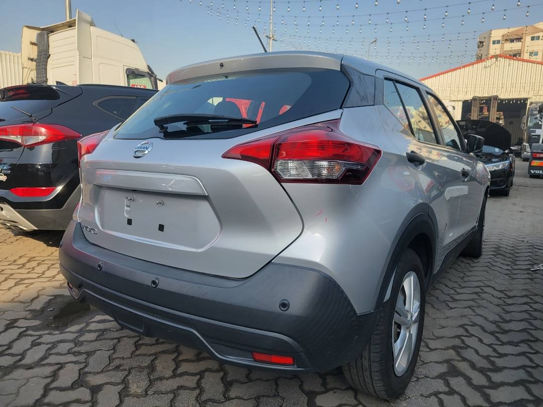 2020 NISSAN KICKS — 95989 Miles — Lot 9LL497025 — Main - Marhaba Auctions Used Cars - Image 3