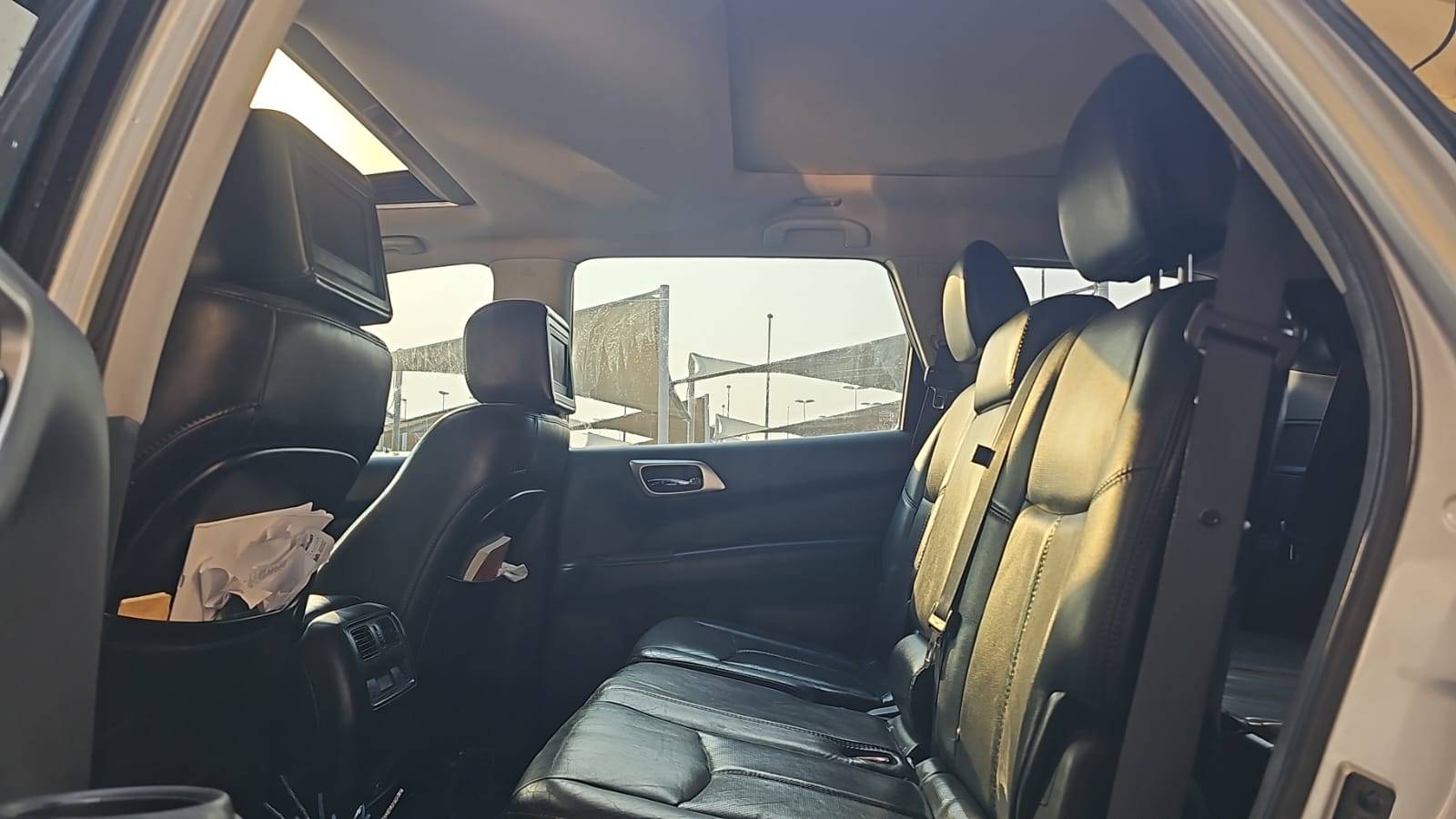 2014 NISSAN PATHFINDER — 260540 KM — Lot EC612528 — Souq - Marhaba Auctions Used Cars - Image 7