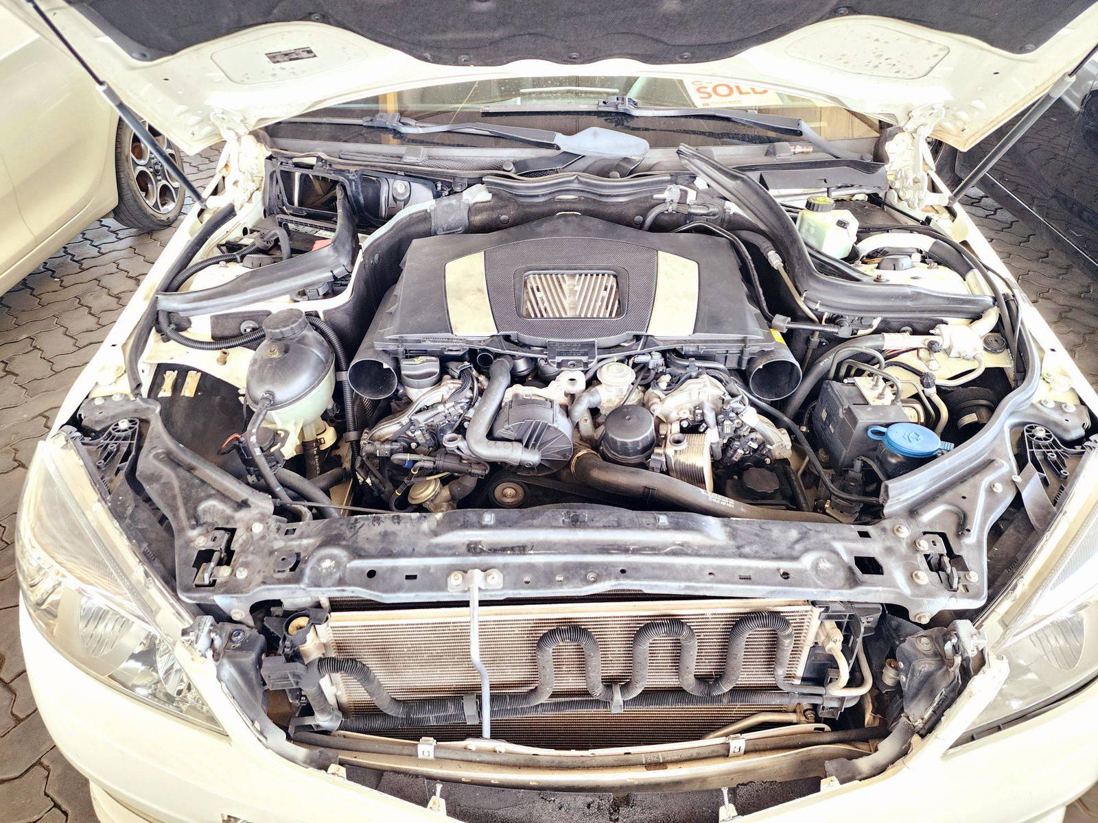 2011 MERCEDES BENZ C300 — 158408 Miles — Lot 42182975 — Souq - Marhaba Auctions Used Cars - Image 12