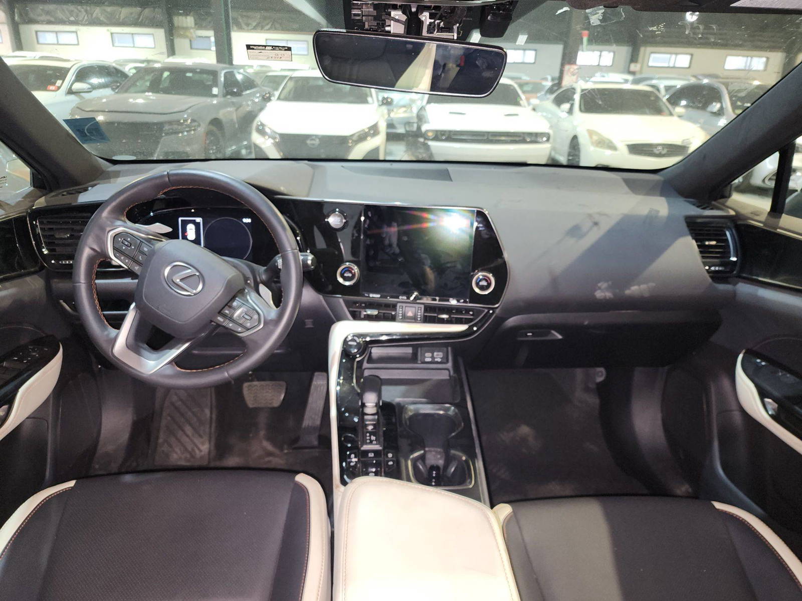 LEXUS NX 350 2022 - Marhaba Auction Used Cars - Image 11