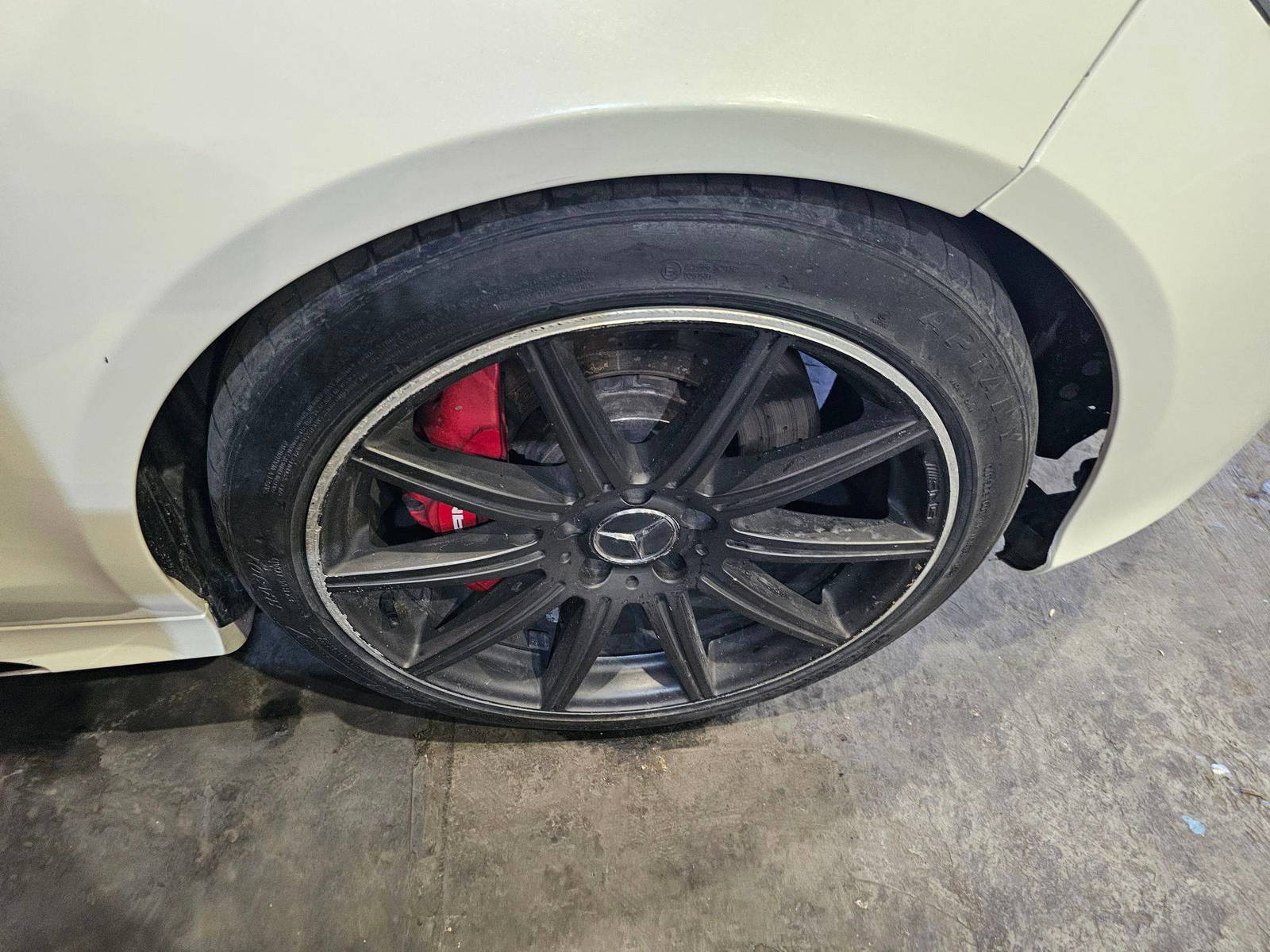 MERCEDES BENZ E 63 AMG S 2014 - Marhaba Auction Used Cars - Image 6