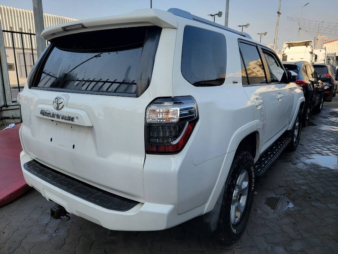 2016 TOYOTA 4RUNNER SR5 — 161918 Miles — Lot 5321518 — Main - Marhaba Auctions Used Cars - Image 3