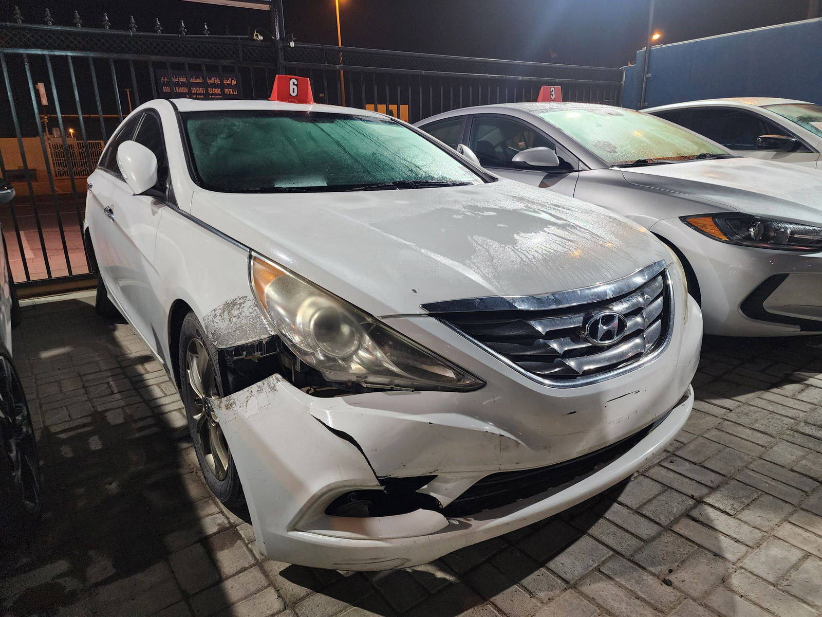 HYUNDAI SONATA 2011 - Marhaba Auction Used Cars - Image 4