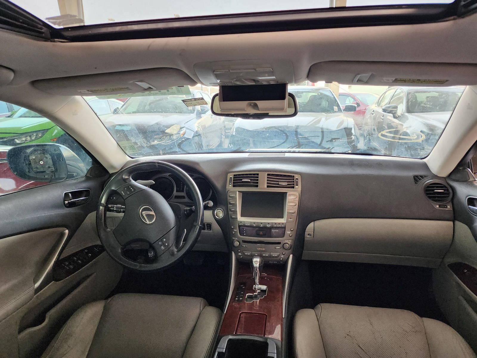 2007 LEXUS IS-350 — 202437 Miles — Lot 41405354 — Souq - Marhaba Auctions Used Cars - Image 5