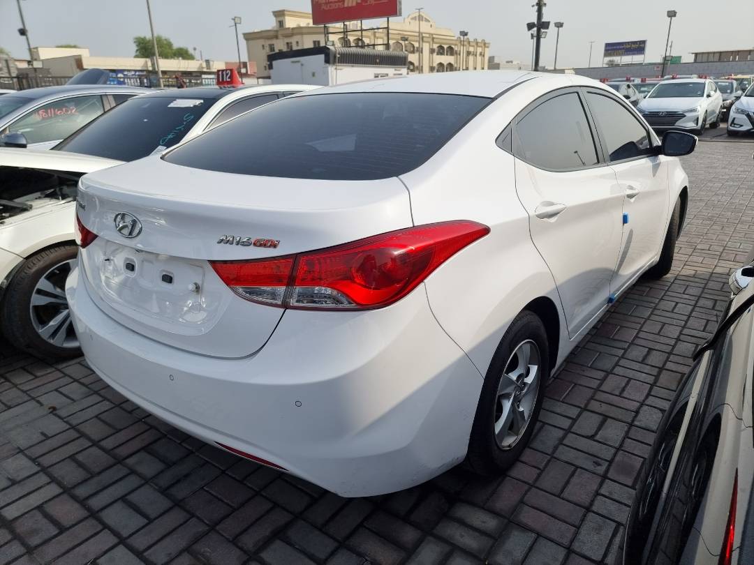 2012 HYUNDAI AVANTE — 135239 KM — Lot 214578 — Main - Marhaba Auctions Used Cars - Image 4