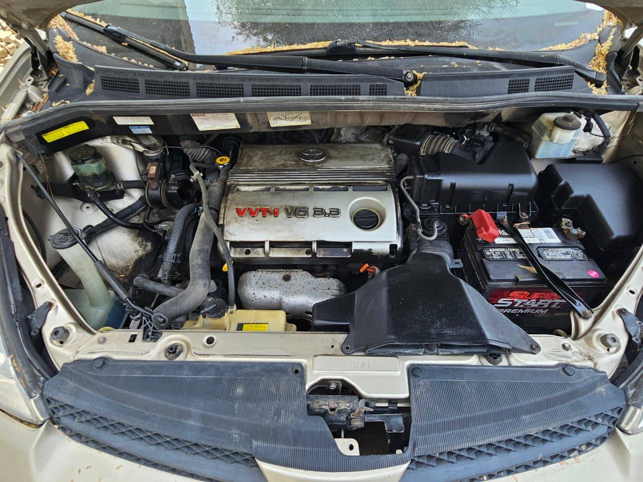 2004 TOYOTA SIENNA — 276619 Miles — Lot 92529325 — Souq - Marhaba Auctions Used Cars - Image 11