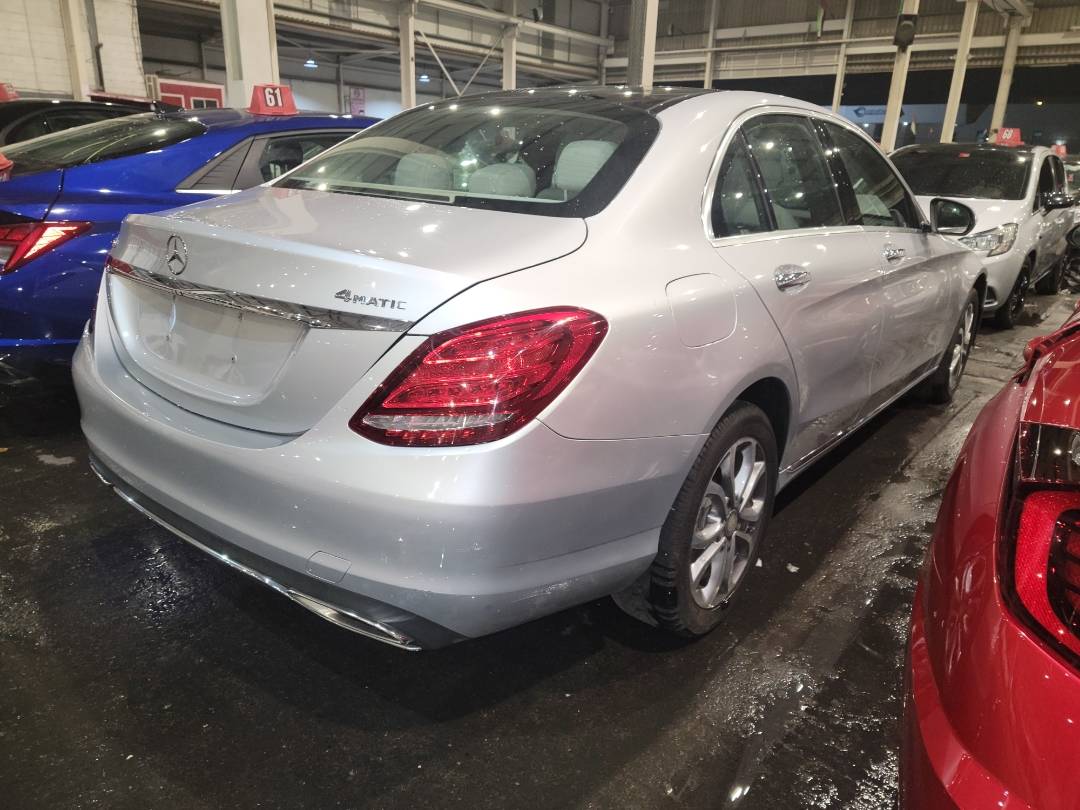 2015 MERCEDES BENZ C300 — 120602 Miles — Lot U062718 - Marhaba Auctions Used Cars - Image 3