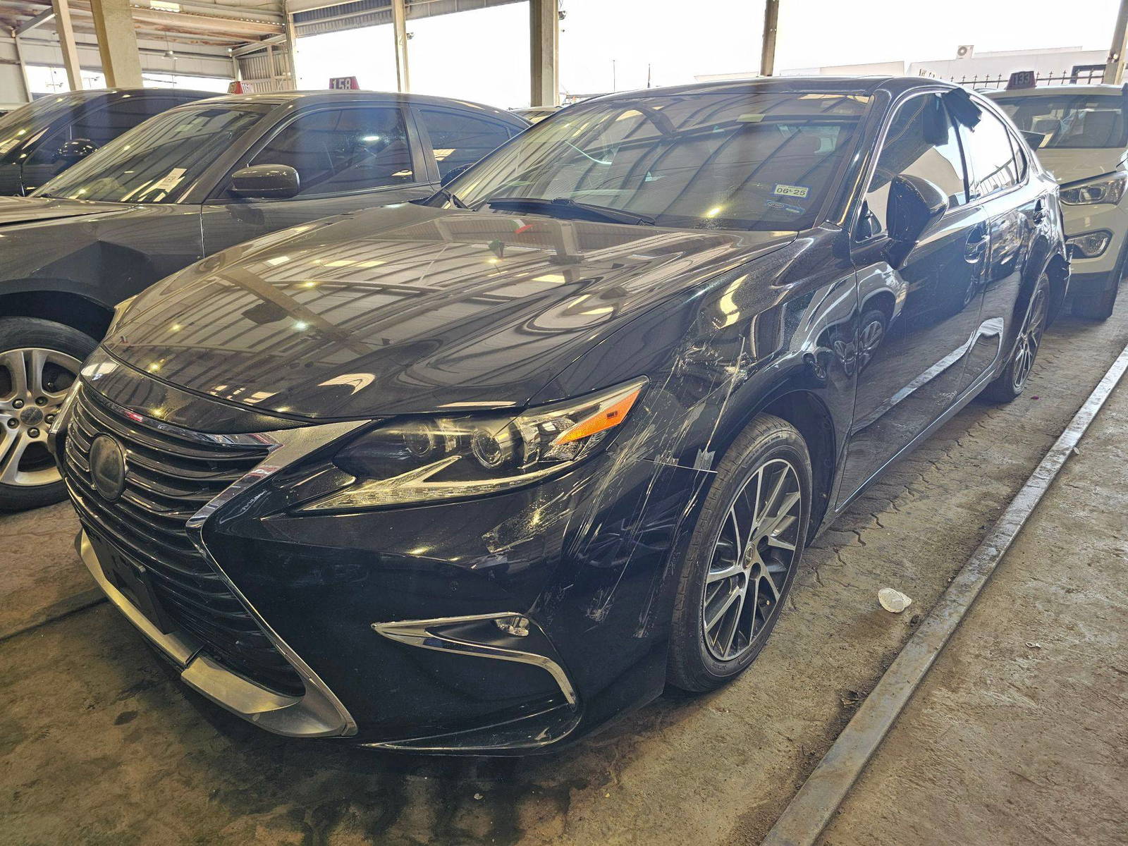 2016 LEXUS ES 350 — 131637 Miles — Lot U002914 — Main - Marhaba Auctions Used Cars - Image 4