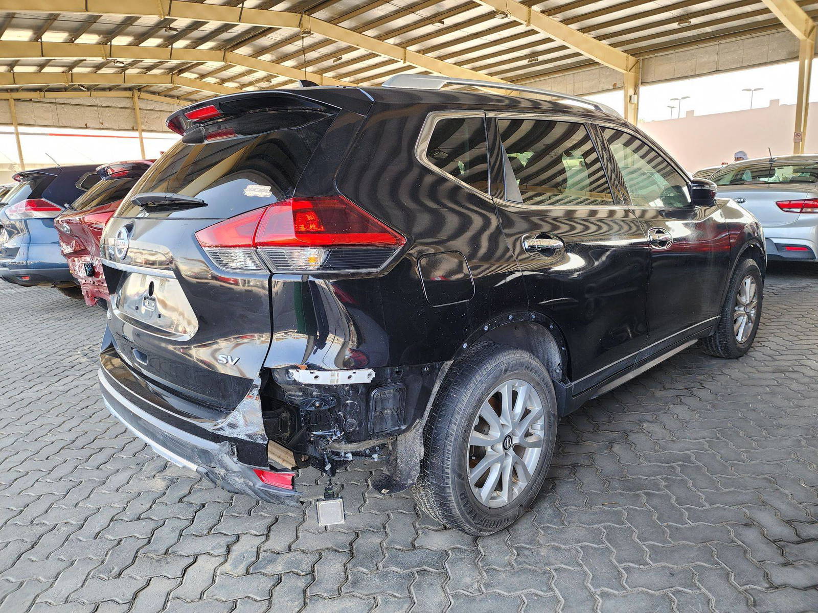 2018 NISSAN ROGUE — 119485 Miles — Lot 39041449 — Souq - Marhaba Auctions Used Cars - Image 3