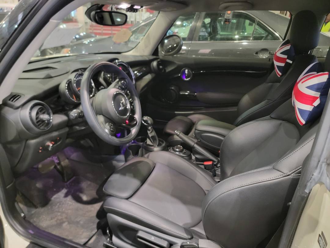 2018 MINI COOPER — 41117 KM — Lot J2H39404 — Main - Marhaba Auctions Used Cars - Image 6