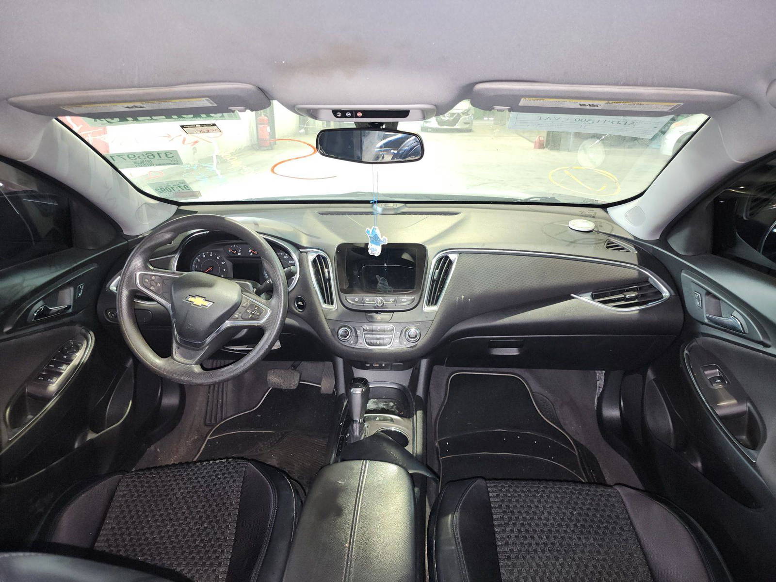 2019 CHEVROLET MALIBU — 146331 Miles — Lot 3165971 — Souq - Marhaba Auctions Used Cars - Image 9