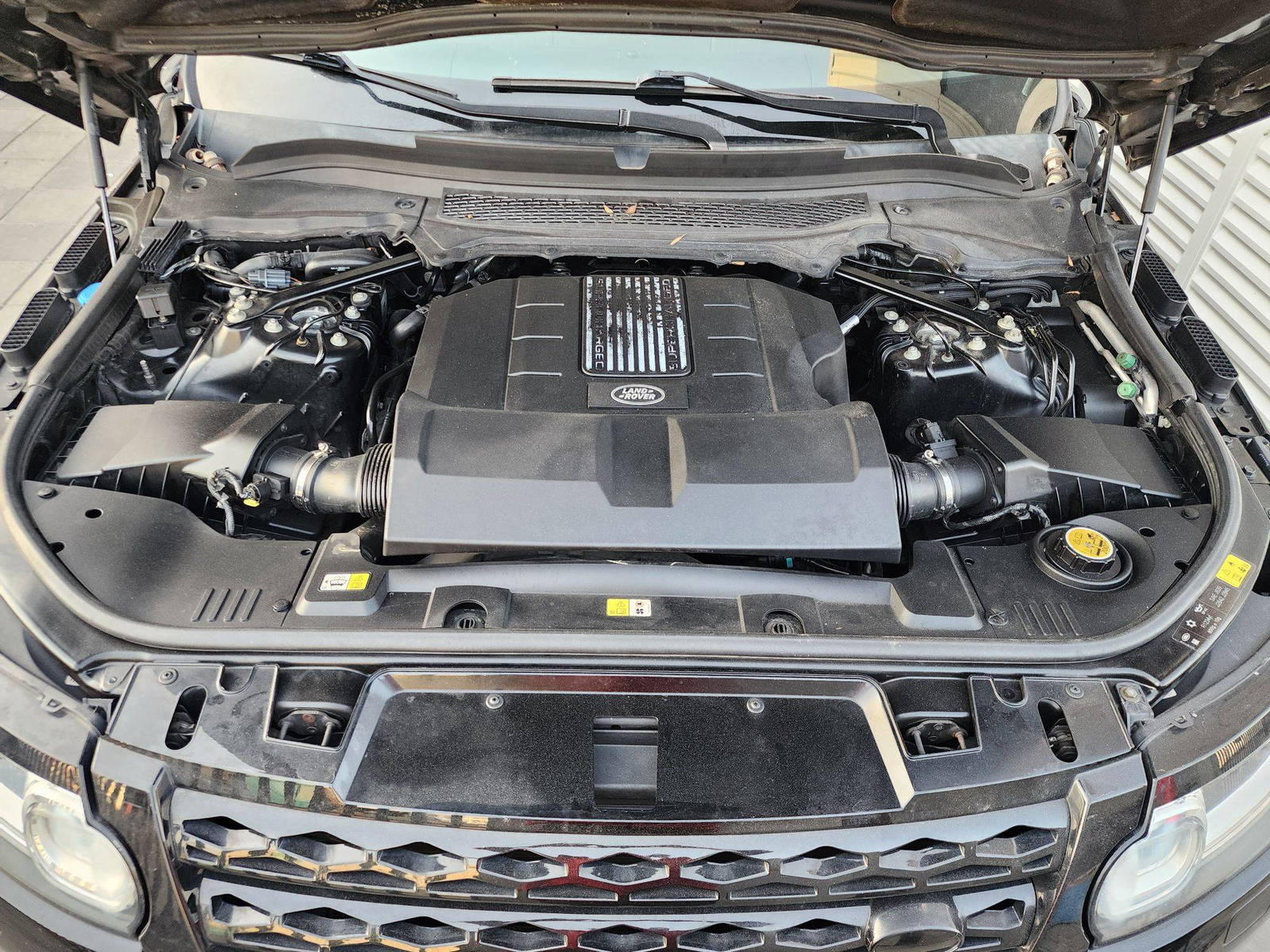 LAND ROVER RANGE ROVER SPORT 2016 - Marhaba Auction Used Cars - Image 11