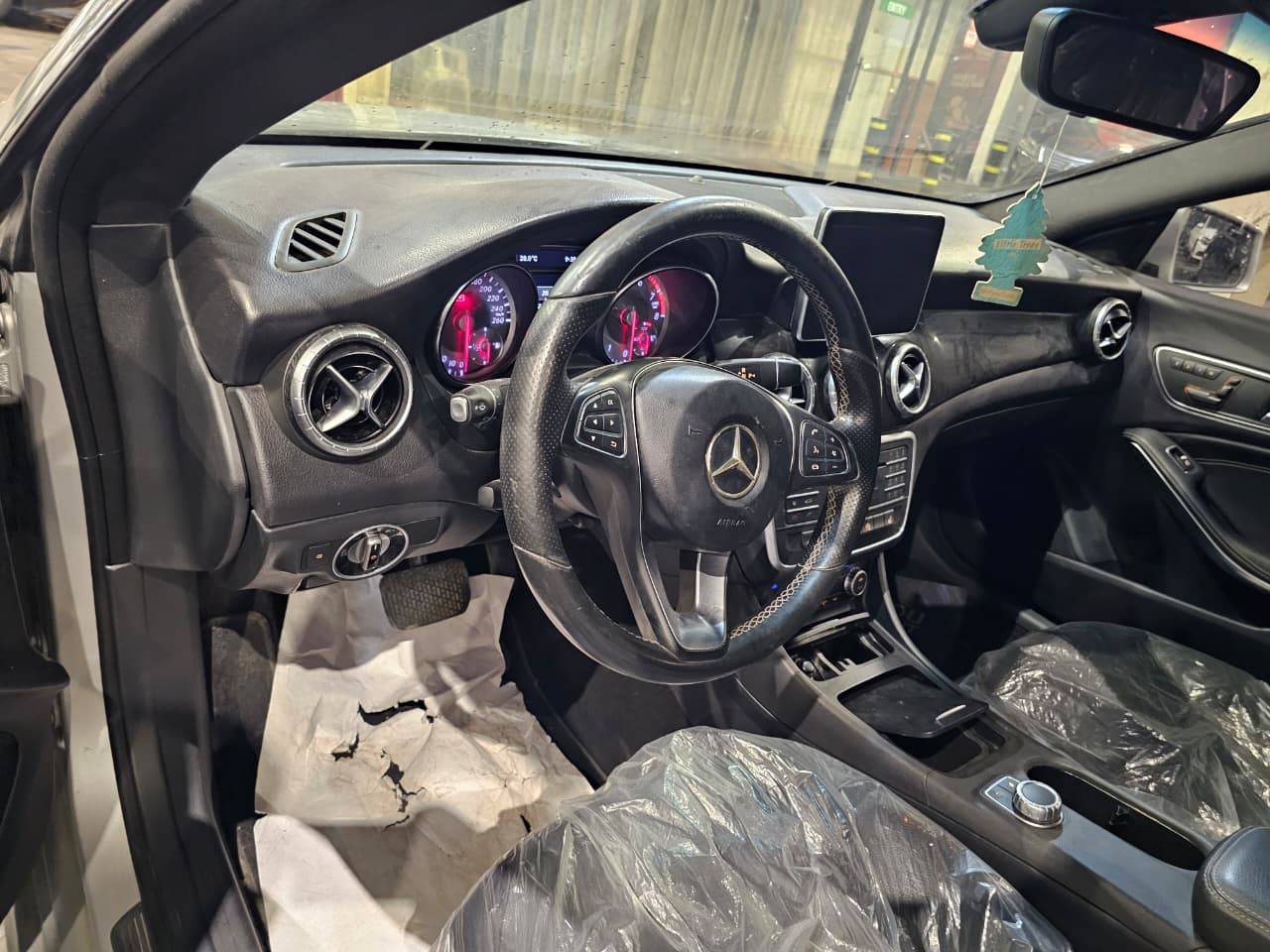 2015 MERCEDES BENZ CLA 250 — 165974 KM — Lot N178753 — Main - Marhaba Auctions Used Cars - Image 9