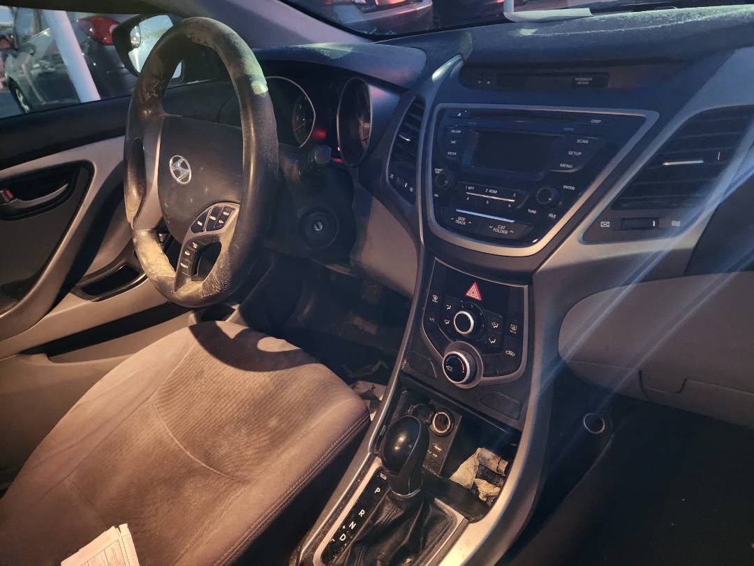 2015 HYUNDAI ELANTRA — 149664 Miles — Lot 38204537 - Marhaba Auctions Used Cars - Image 6