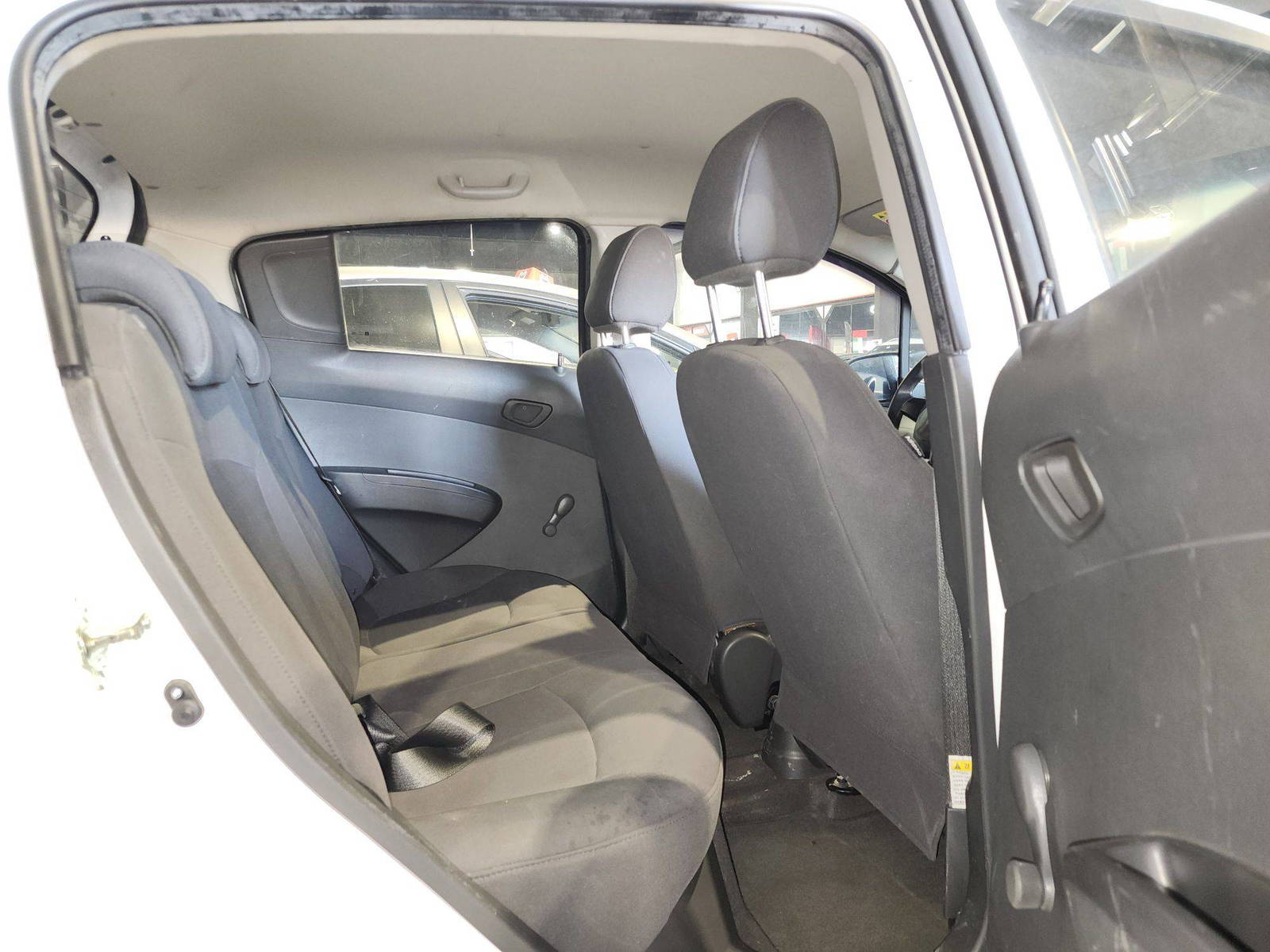 2012 CHEVROLET SPARK — 97240 KM — Lot 659514 — Al Quoz - Marhaba Auctions Used Cars - Image 7