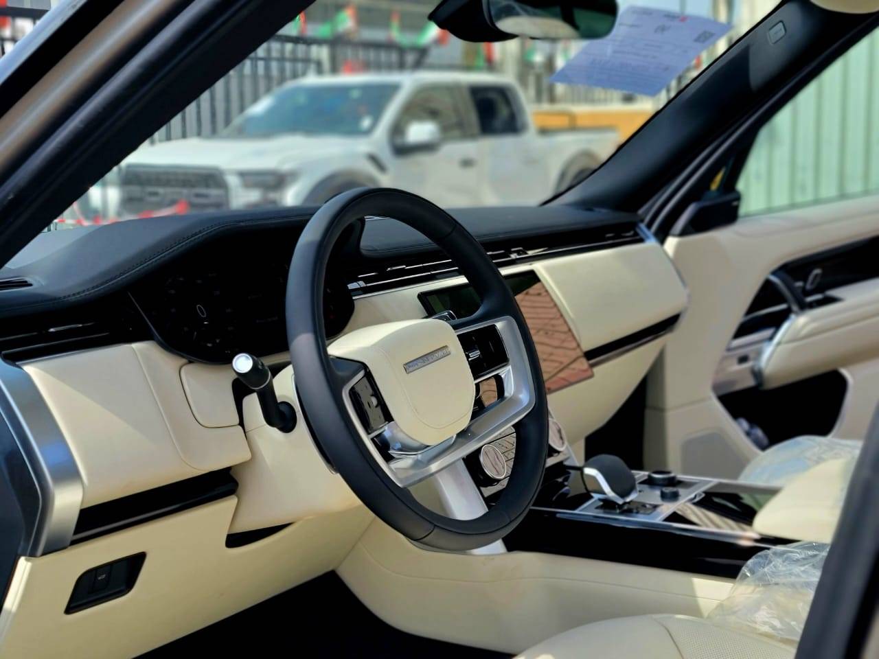 2023 LAND ROVER RANGE ROVER — 228 KM — Lot A076369 — Main - Marhaba Auctions Used Cars - Image 10