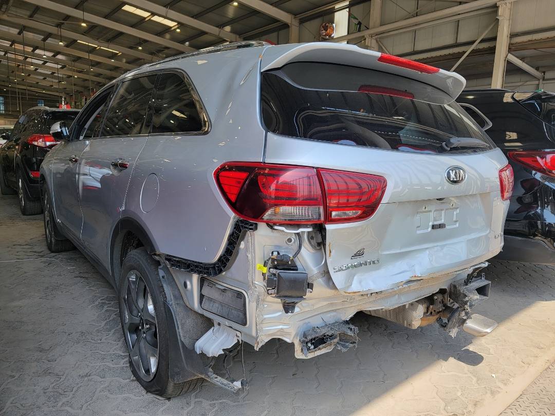 2019 KIA SORENTO — 75195 Miles — Lot 610359 — Ind. 12 - Marhaba Auctions Used Cars - Image 3