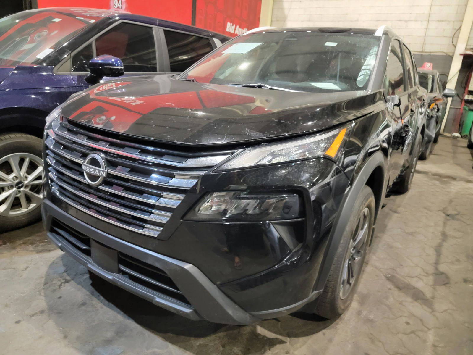 2025 NISSAN ROGUE — 6679 Miles — Lot 43822789 — Main - Marhaba Auctions Used Cars - Image 4