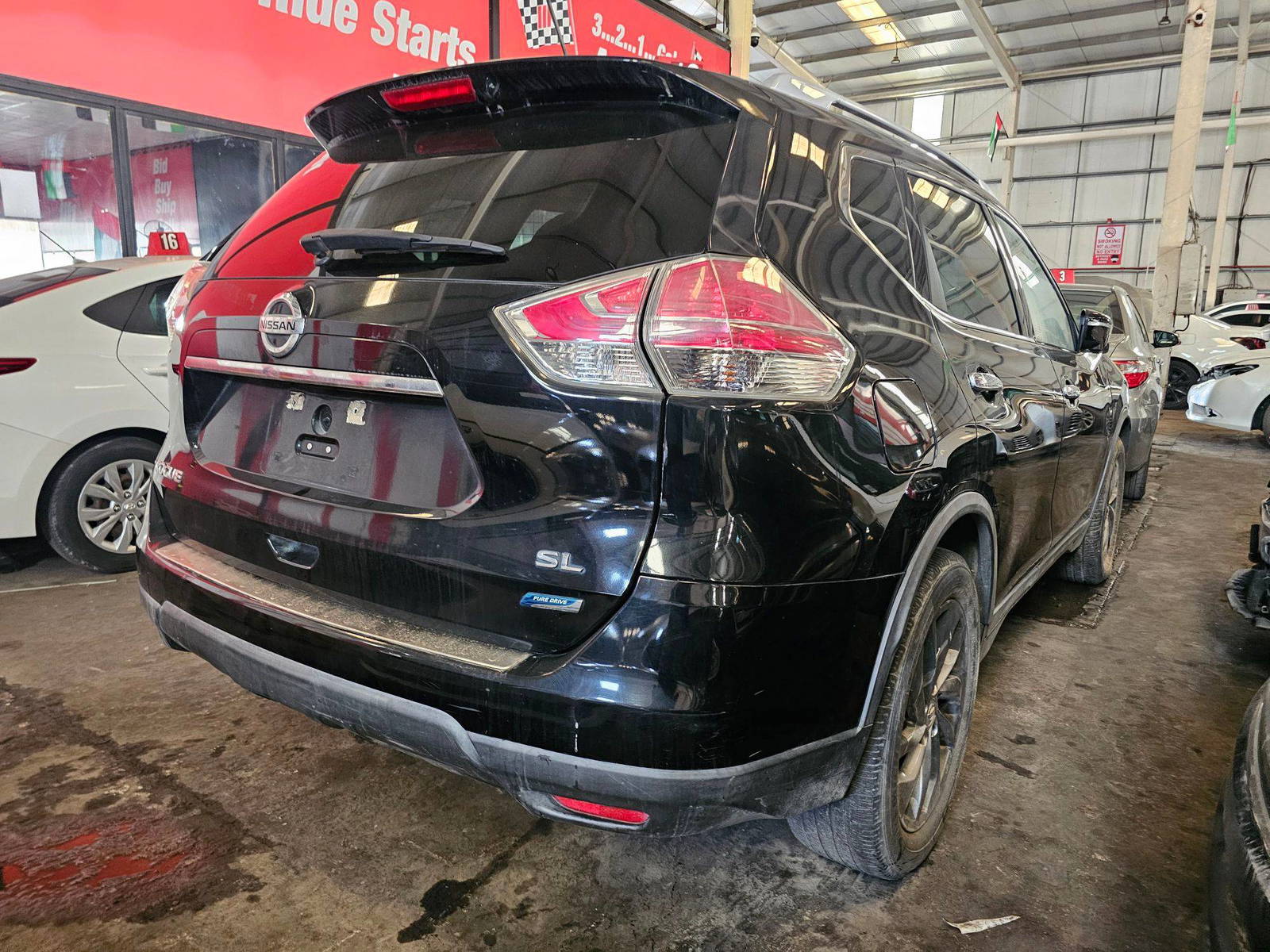 Nissan Rogue 2014 view 2