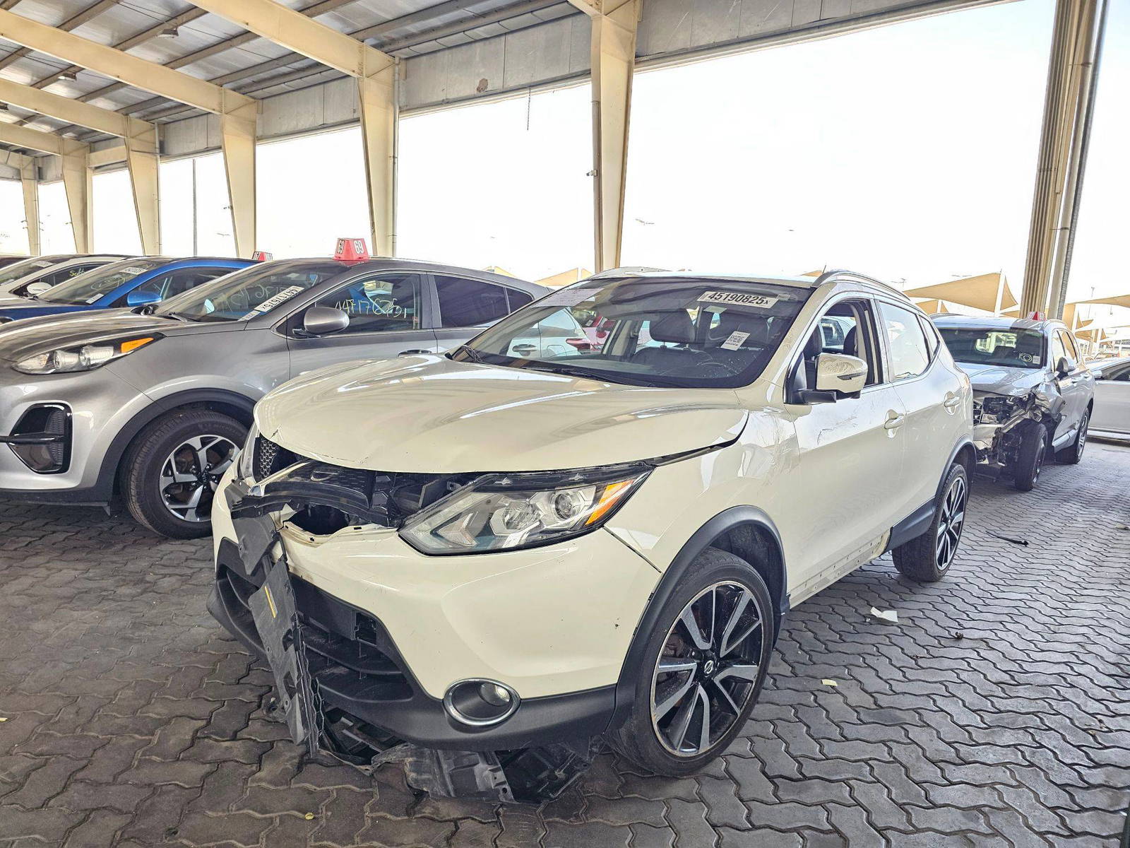 2017 NISSAN ROGUE SPORTS — 141741 Miles — Lot 45190825 — Main - Marhaba Auctions Used Cars - Image 5