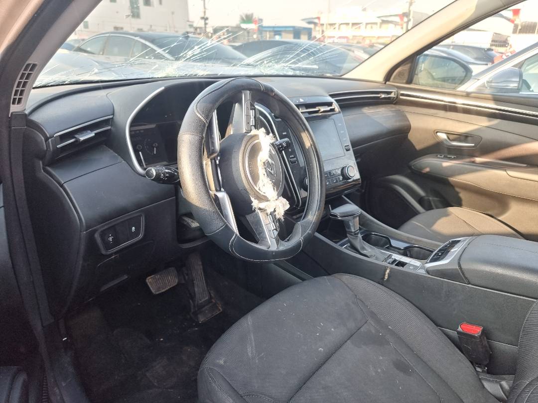 HYUNDAI TUCSON 2022 - Marhaba Auction Used Cars - Image 6