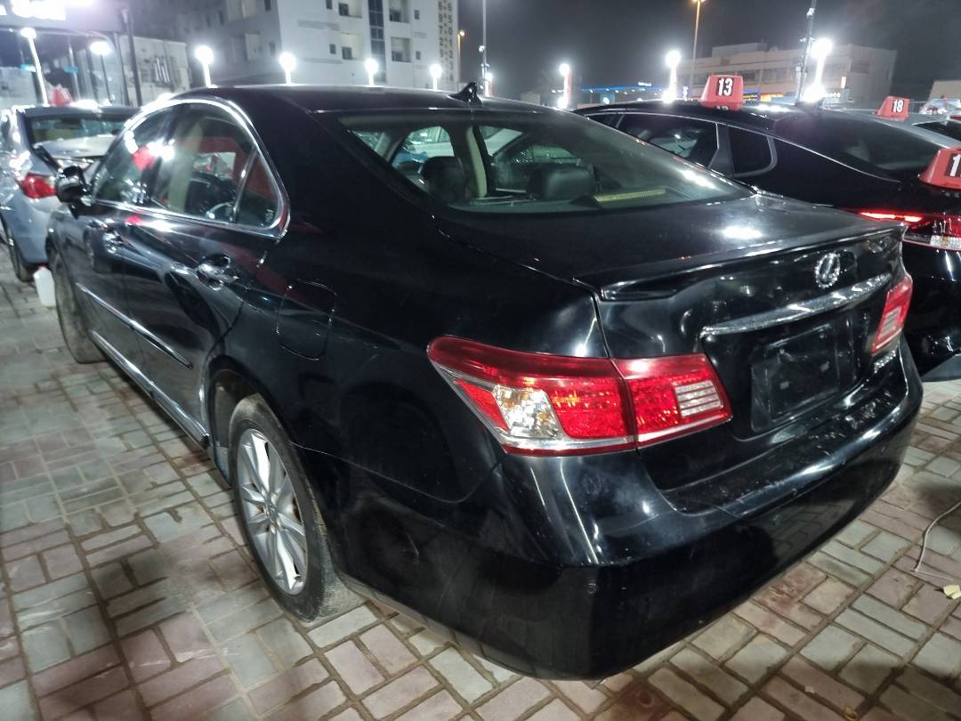 2012 LEXUS ES 350 — 213301 Miles — Lot 43097654 - Marhaba Auctions Used Cars - Image 4