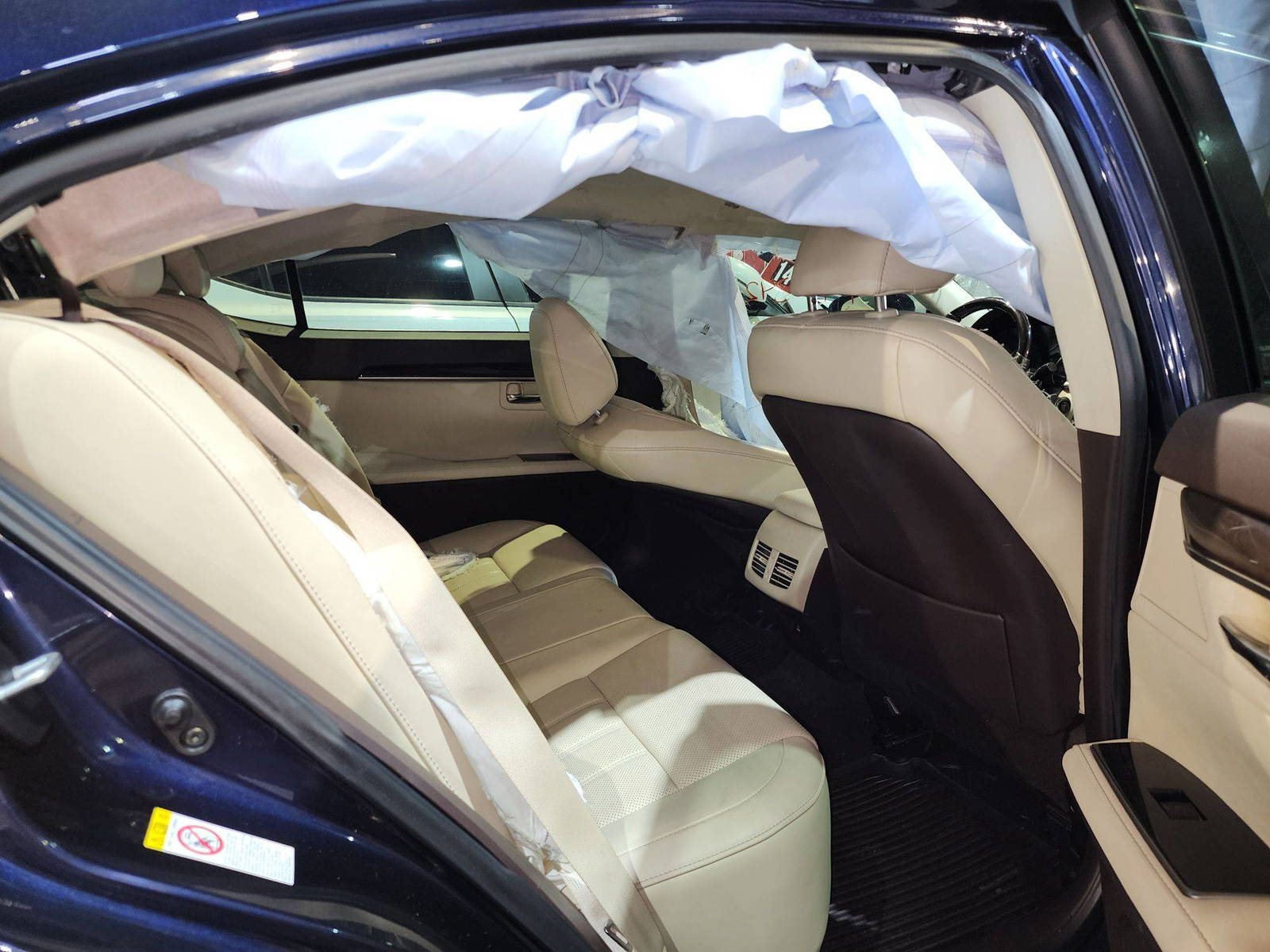 2016 LEXUS ES 350 — 65610 Miles — Lot 40975342 — Main - Marhaba Auctions Used Cars - Image 7