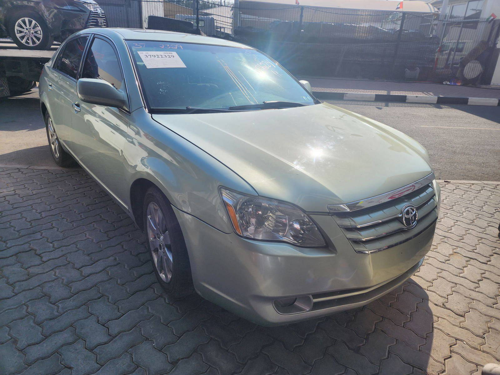 2005 TOYOTA AVALON — 193220 Miles — Lot 37922329 - Marhaba Auctions Used Cars - Image 11